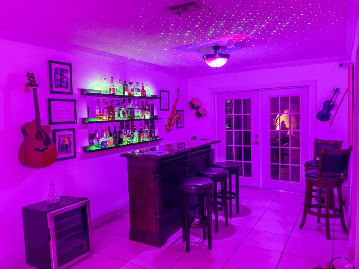 شقة Friendly Family House دورال المظهر الخارجي الصورة